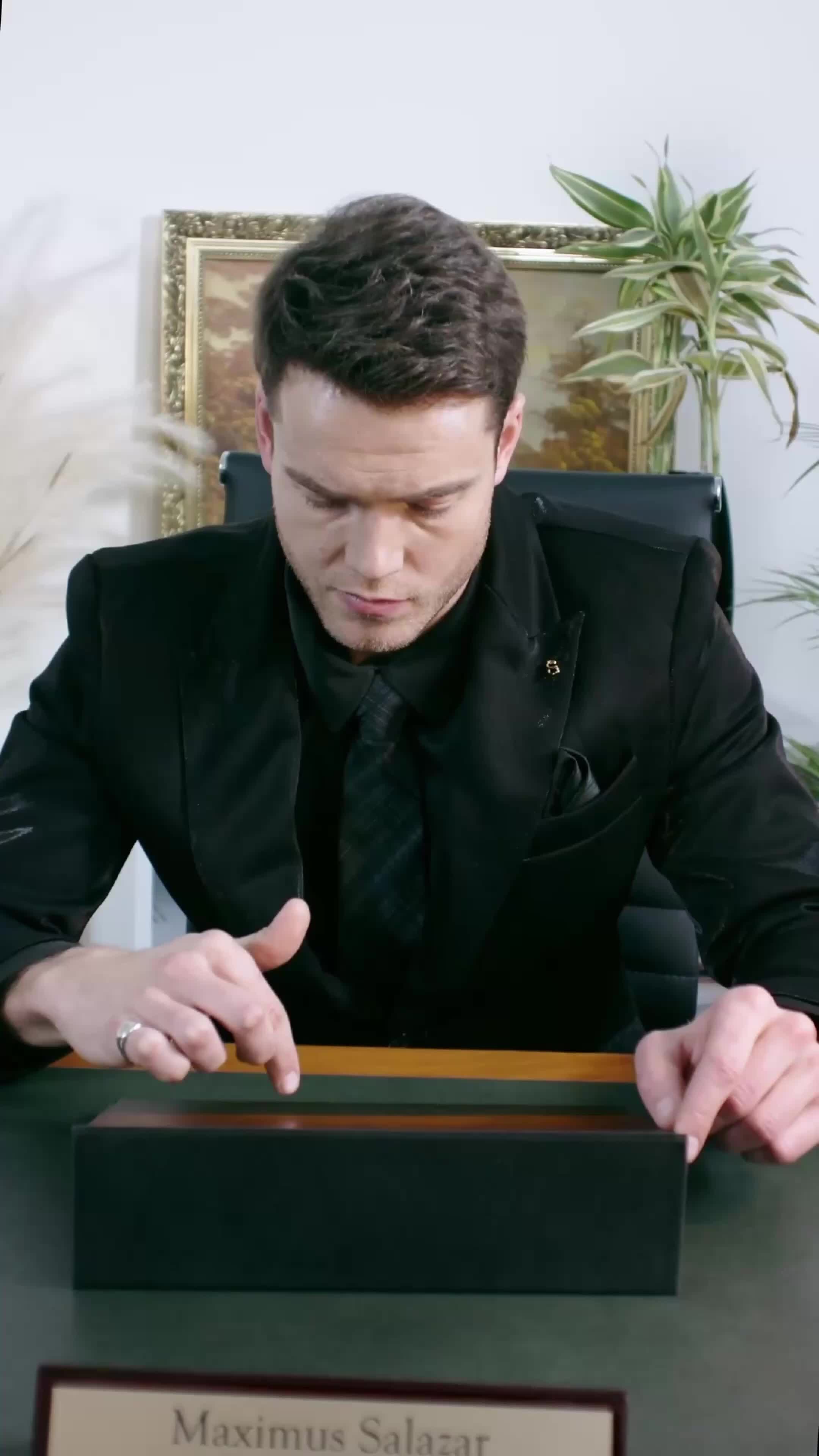 Secretly living with my boss Ep. 3