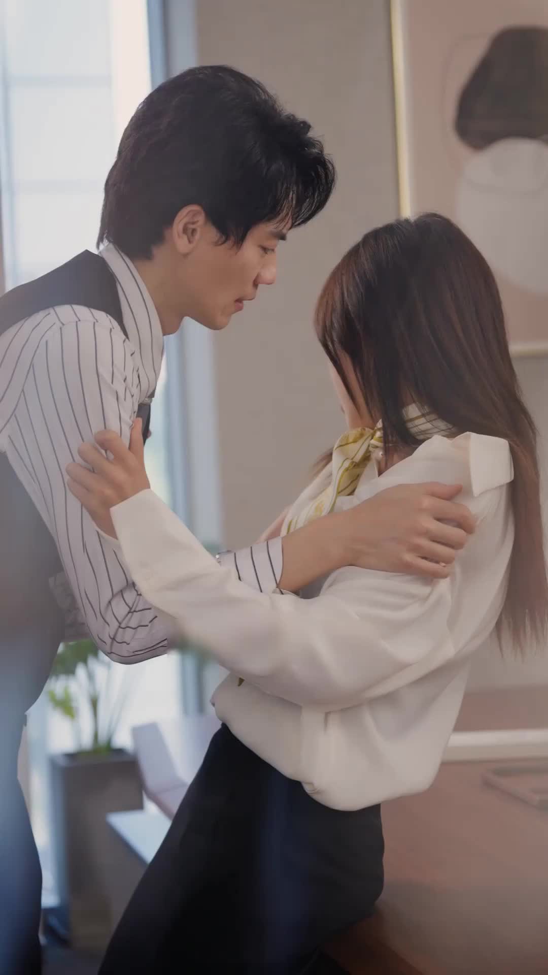 Love's Second Chance at His Office episode 10