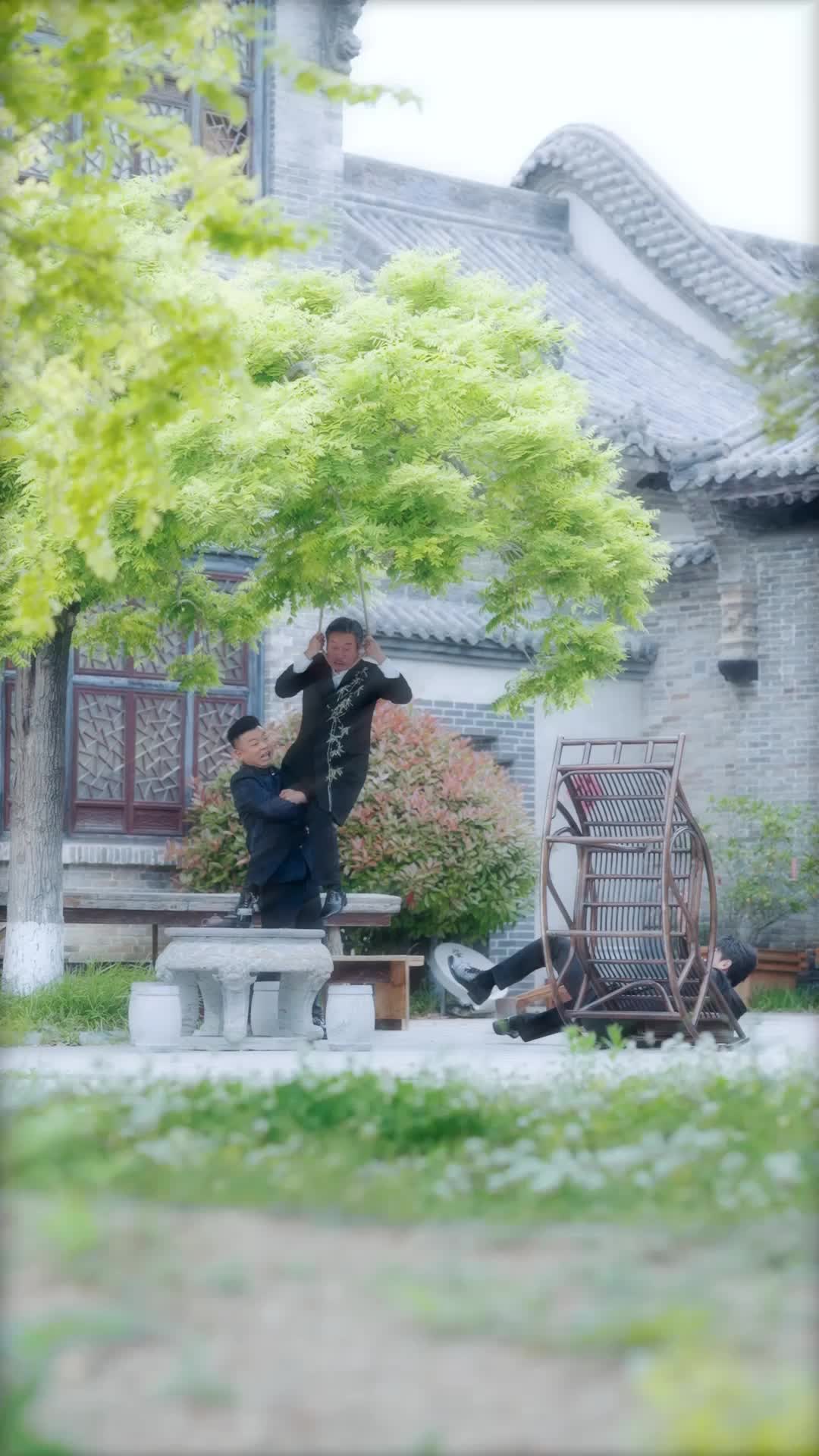 Episode 2