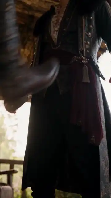 Her Secret Lycan King Ep. 4