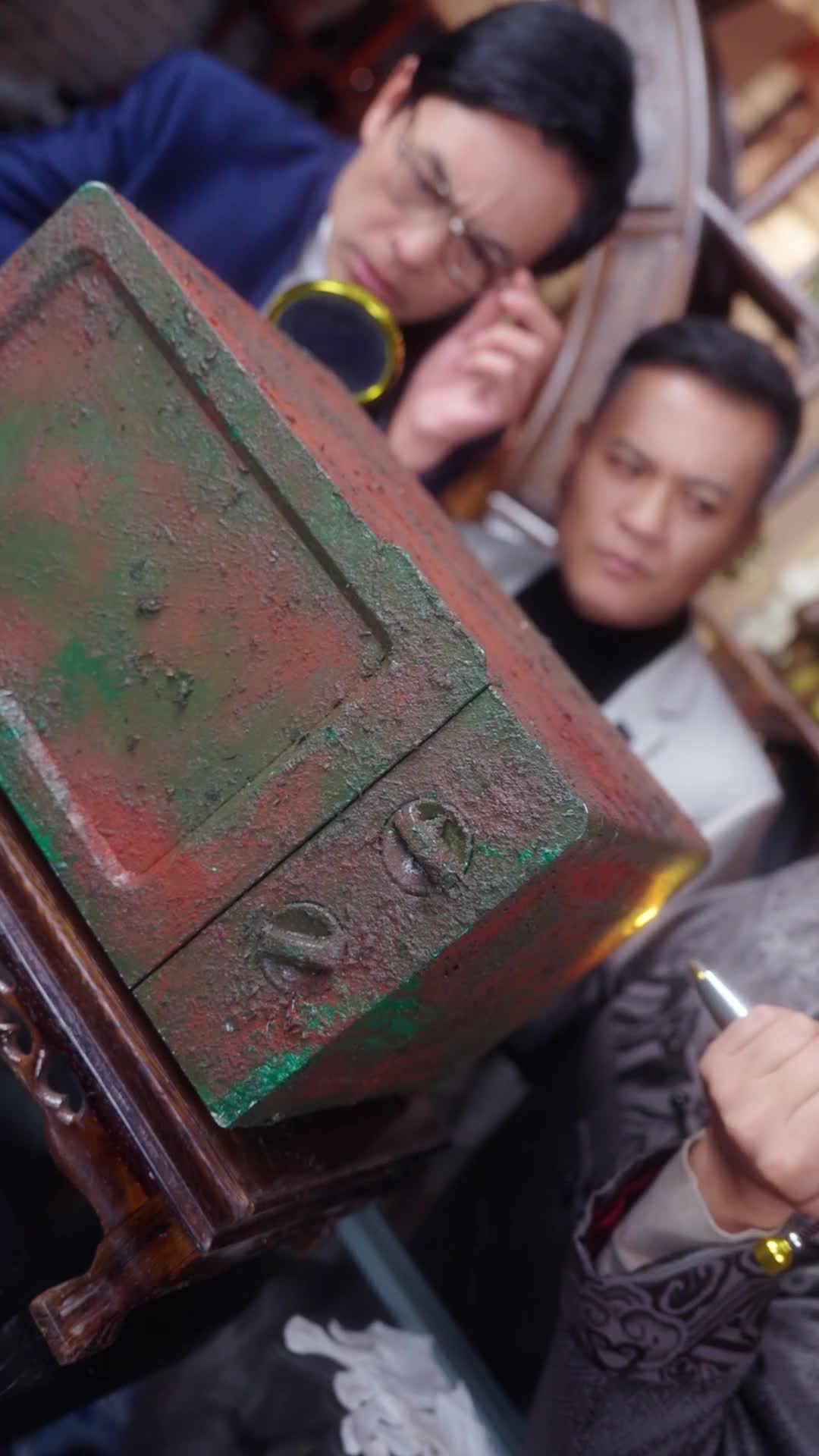 Episode 8