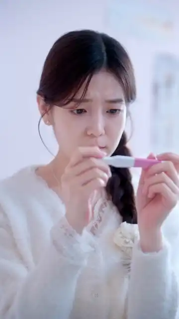 퀸: 잃어버린 드레스 4화