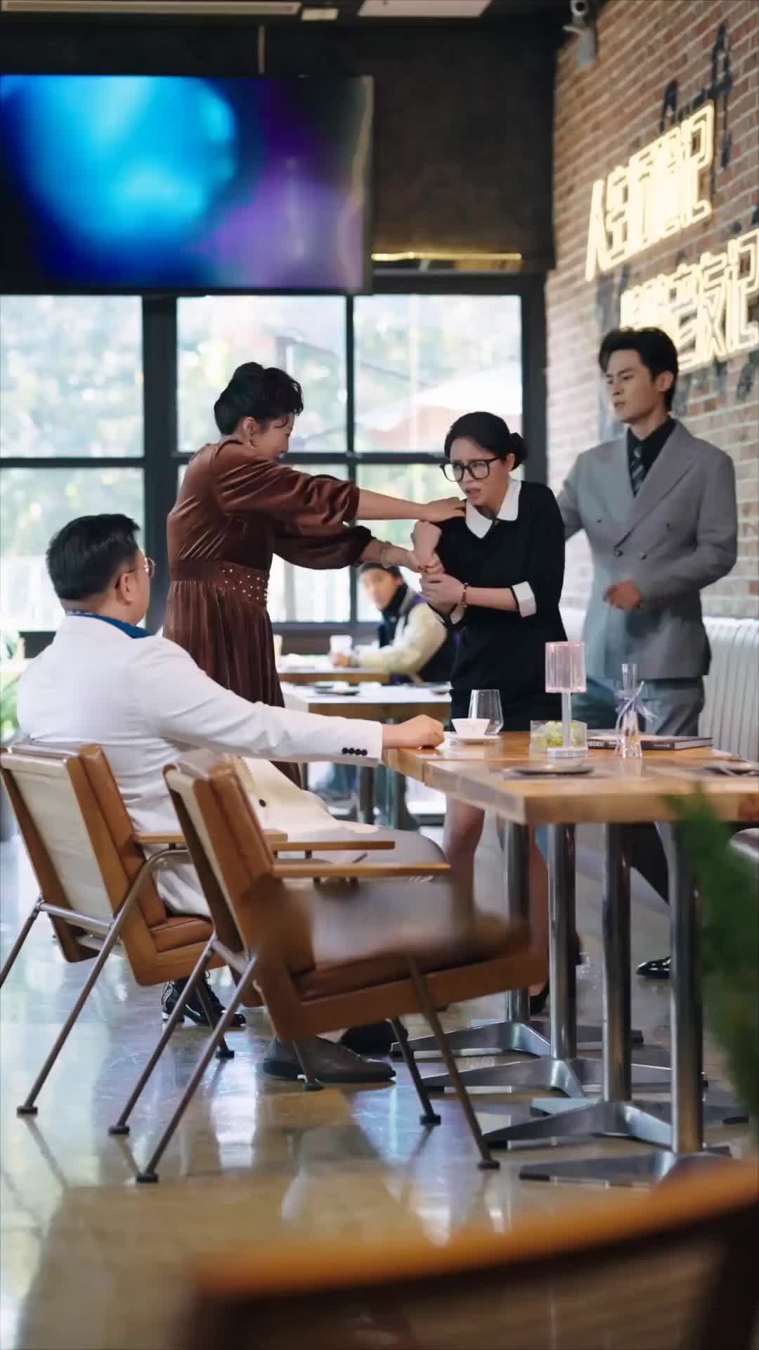 CEO, The Maid is Your Stunning Wife episode 8