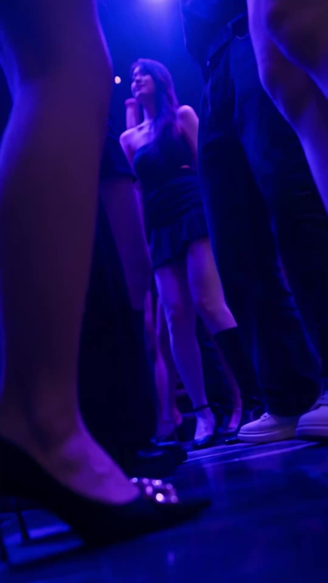 매달려봐, 나 이제 보스 부인이야 1화
