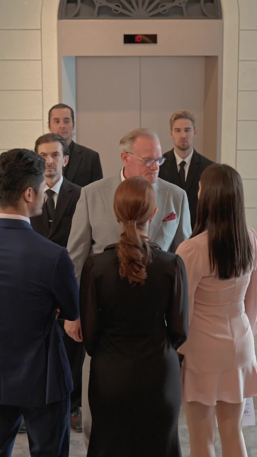 Succession: Beauty and the Billionaire episode 71