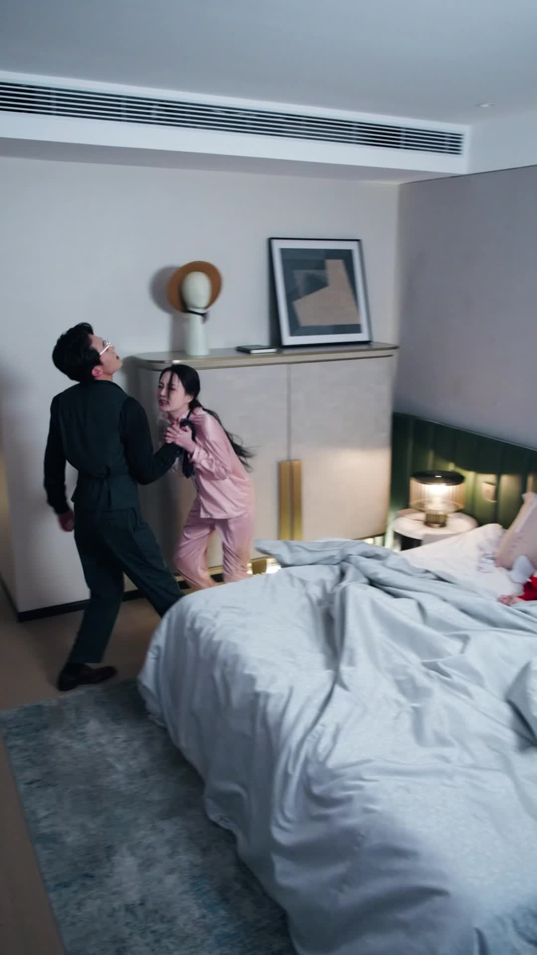 Episode 8
