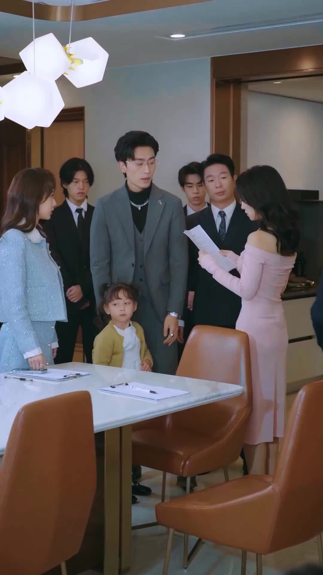 The Billionaire CEO and the Quintuplets episode 25