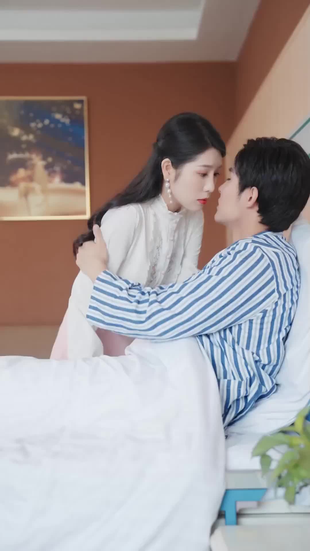 The Thirty-Three Escapes of the Darling Wife episode 94