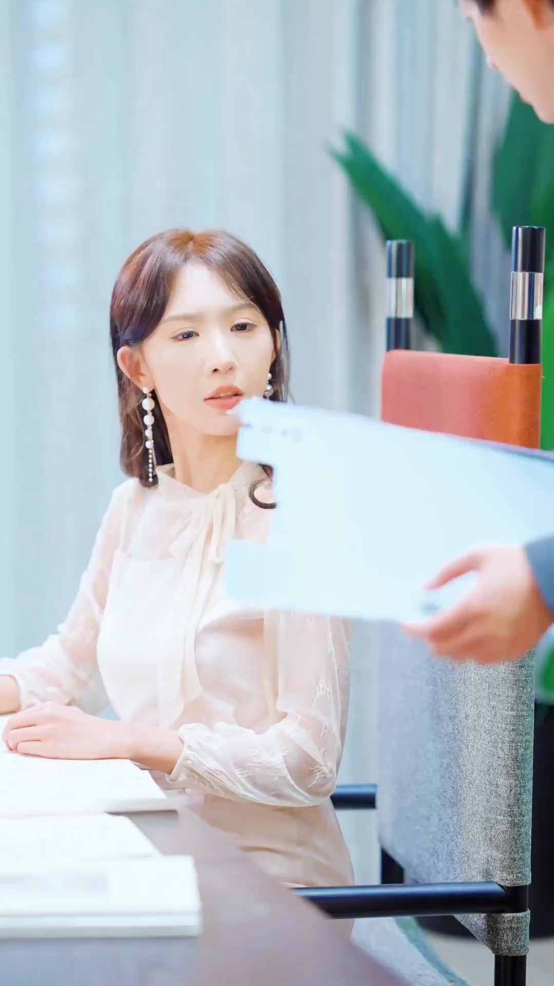 The CEO's Ugly Wife Is an Heiress episode 10