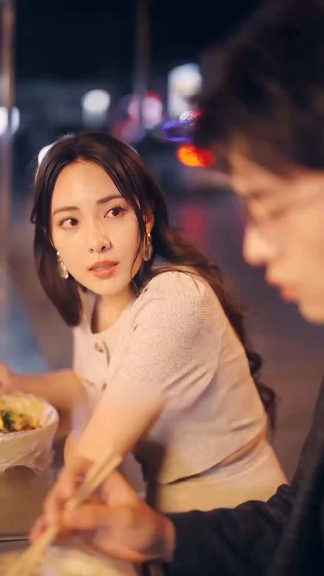 Day and Night, Chase My Ex-Wife Back episode 35