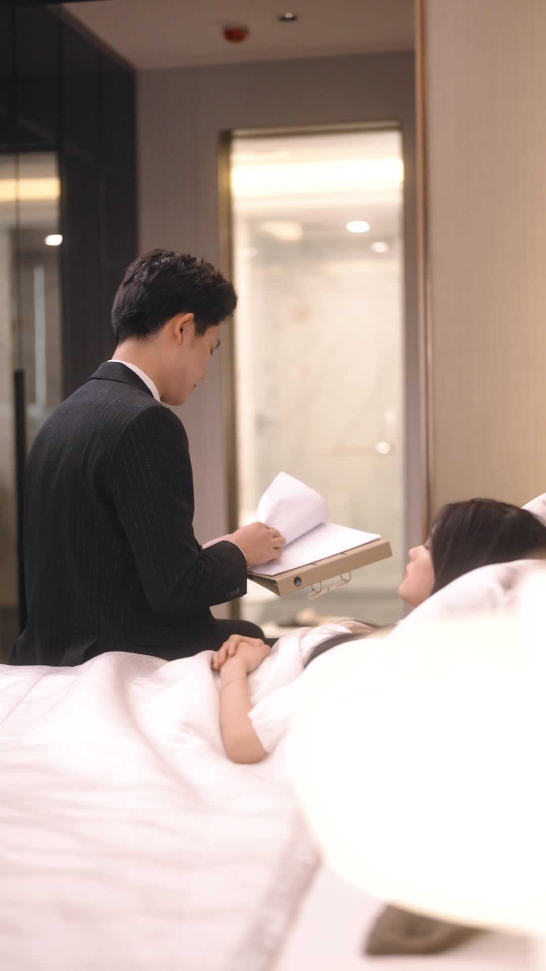 Infatuated with His Silent Bride episode 53